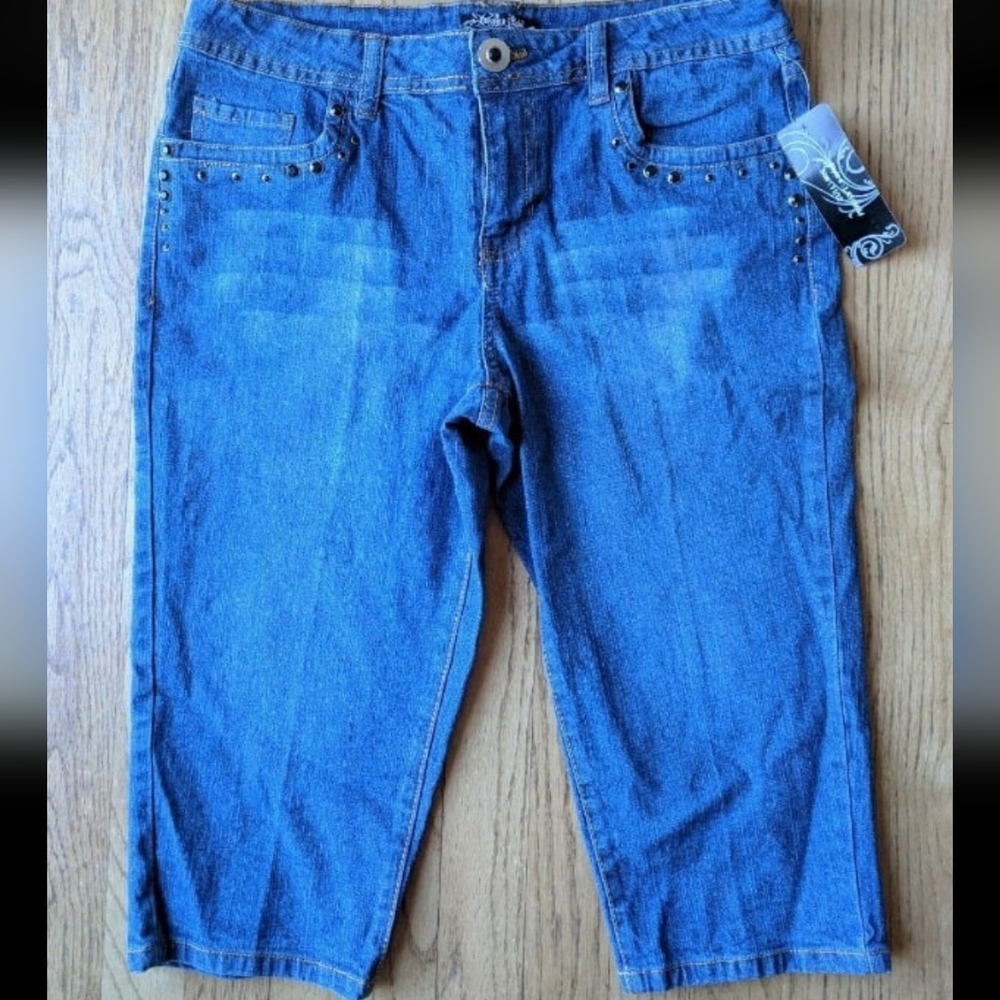 Women's 11/12 Drama Gold Blue Jean denim‎ Capri cropped Pants w studs NEW